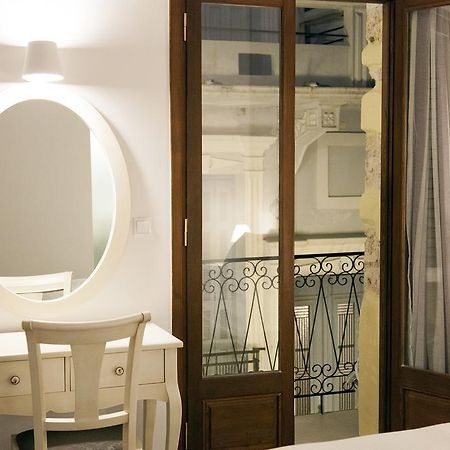 Shalom Luxury Rooms Kondilaki La Canea Habitación foto