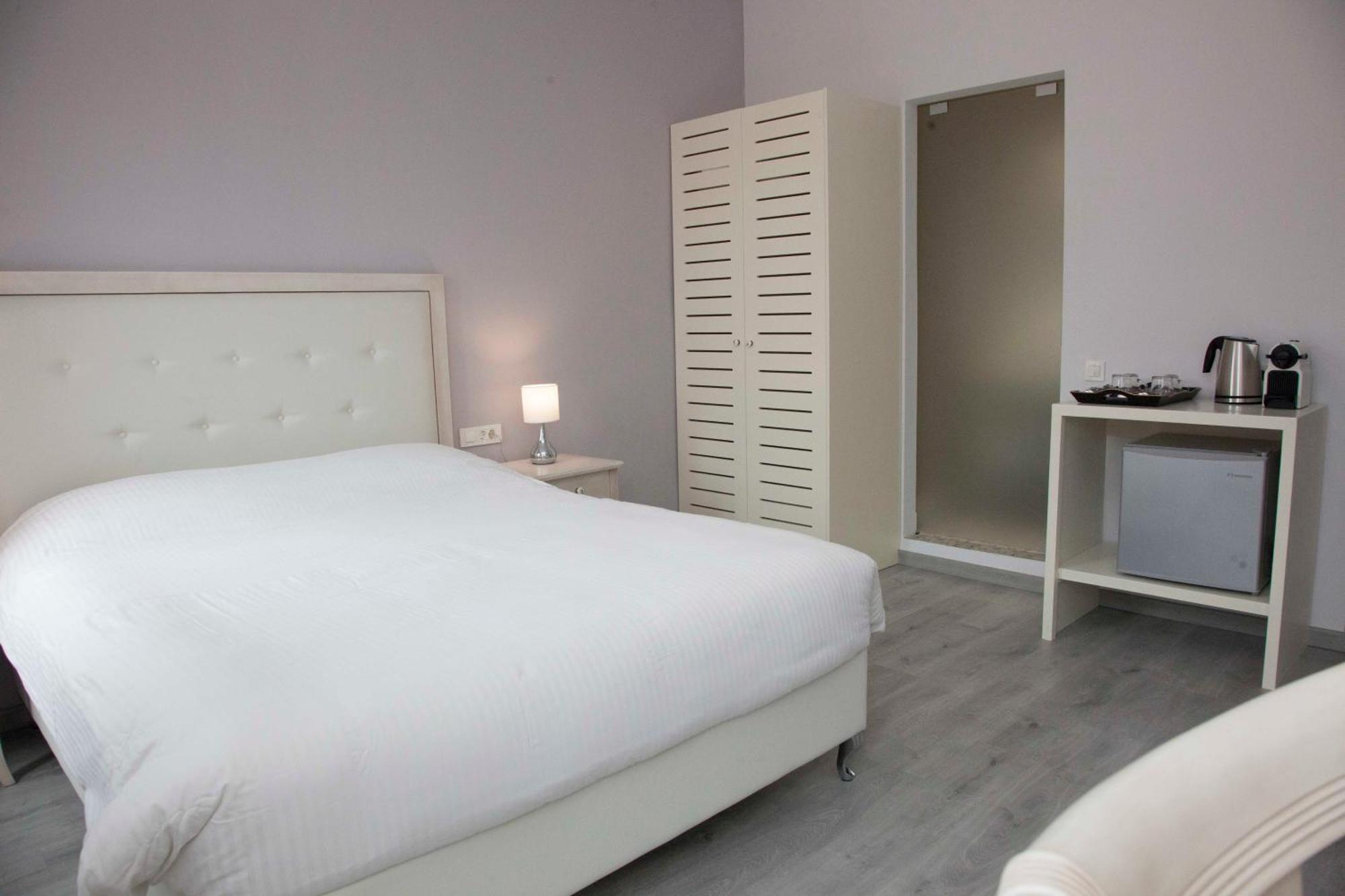 Shalom Luxury Rooms Kondilaki La Canea Exterior foto