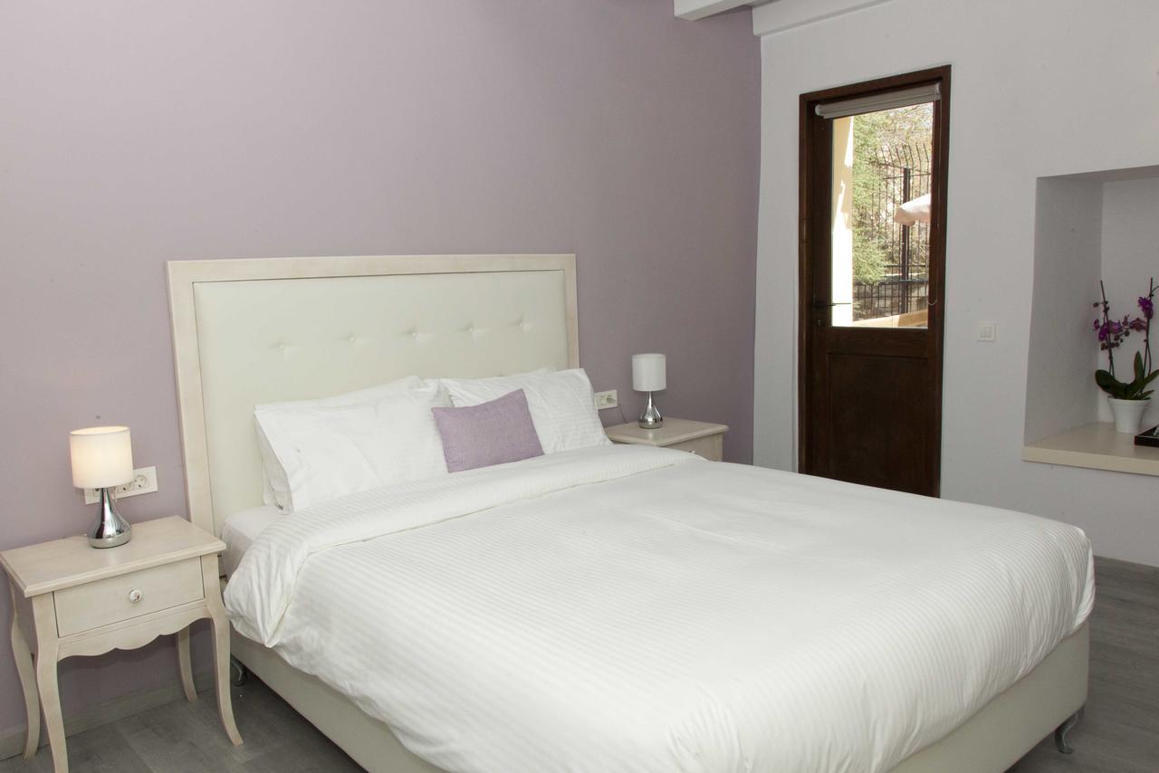 Shalom Luxury Rooms Kondilaki La Canea Exterior foto