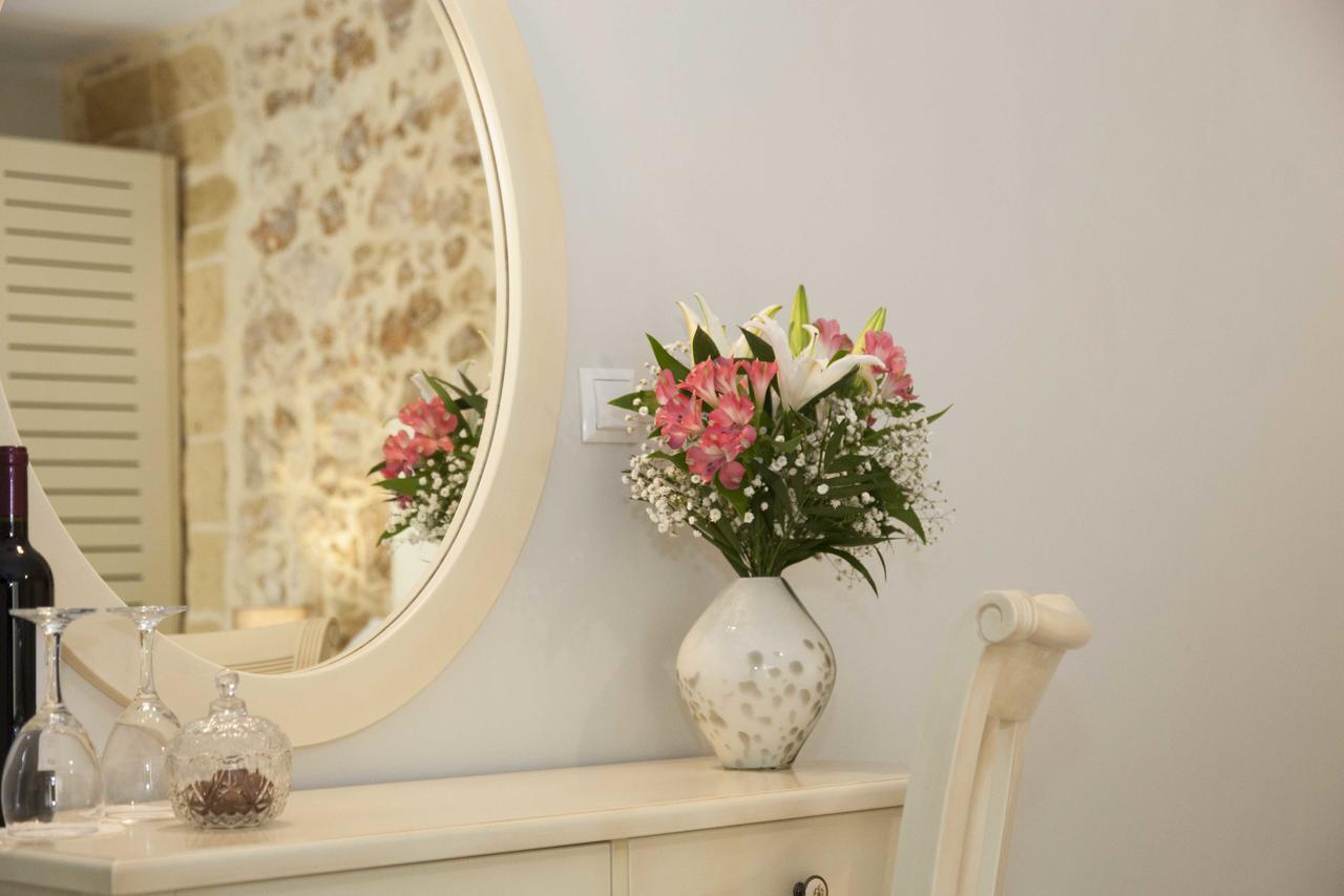 Shalom Luxury Rooms Kondilaki La Canea Exterior foto