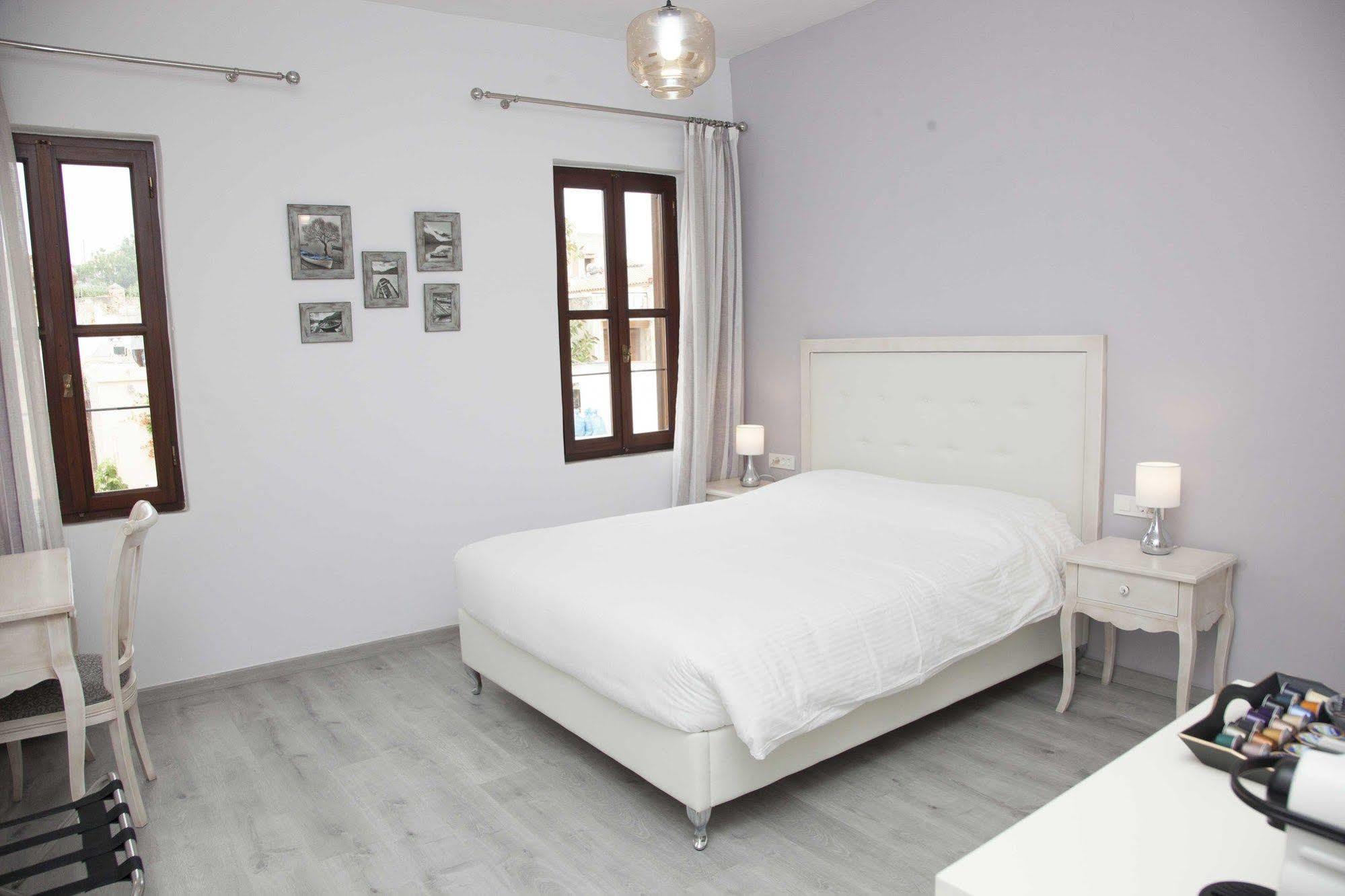 Shalom Luxury Rooms Kondilaki La Canea Exterior foto