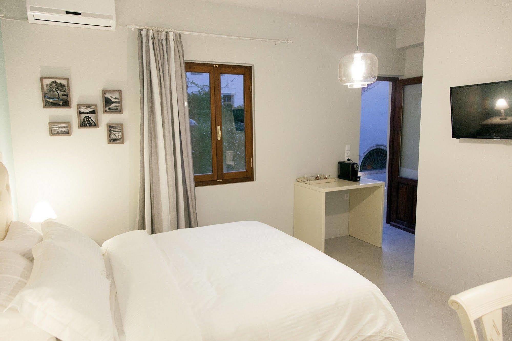 Shalom Luxury Rooms Kondilaki La Canea Exterior foto